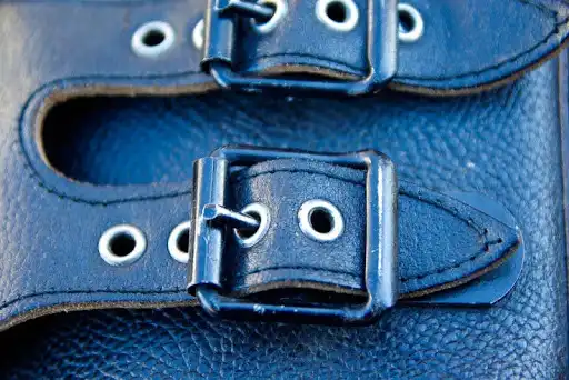 Play Leather wallpapers