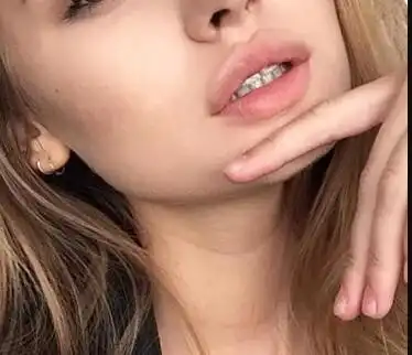 Play Lipstick  and enjoy Lipstick with UptoPlay