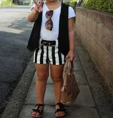 Play Little Girl Fashion Style