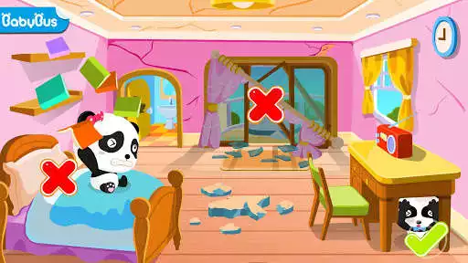 Play Little Panda Earthquake Safety