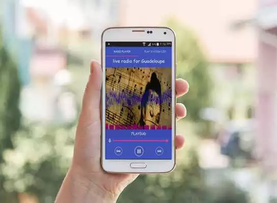 Play live radio for Guadeloupe