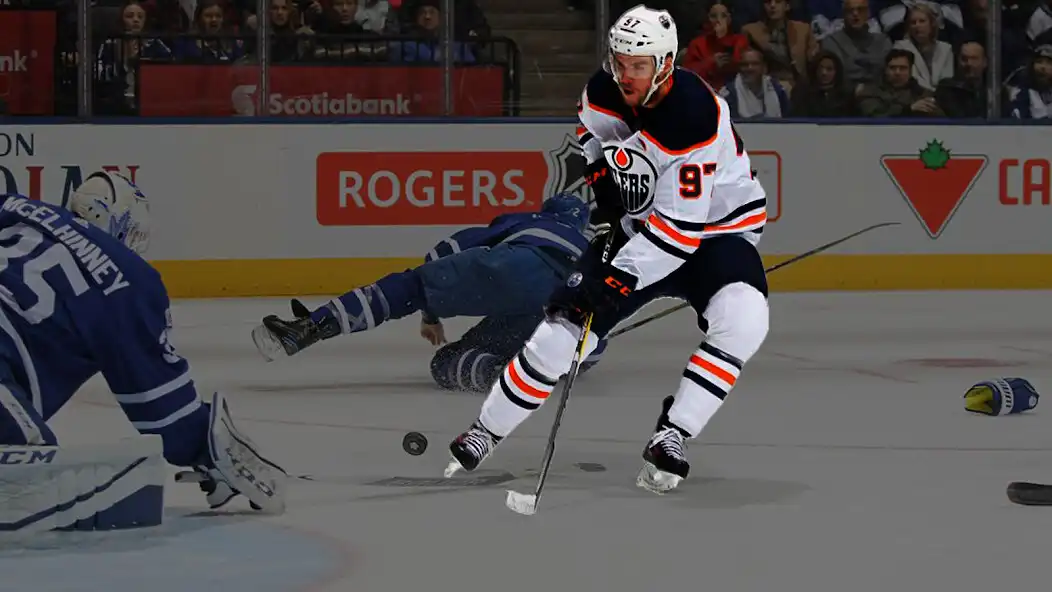 Play Live Streaming for NHL  MLB  and enjoy Live Streaming for NHL  MLB with UptoPlay