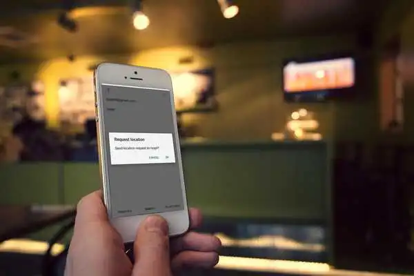 Play LocateOnSpot: Smart GpsLocator