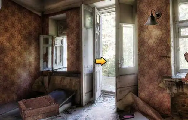 Play Locked Abandoned House