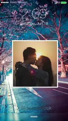 Play Lock Screen Photo - Galaxy