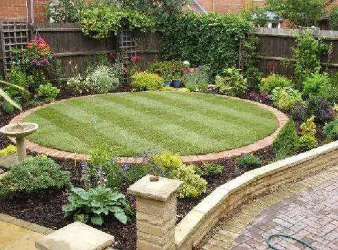 Play Lovely little garden  and enjoy Lovely little garden with UptoPlay