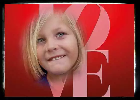 Play Love Photo Frame