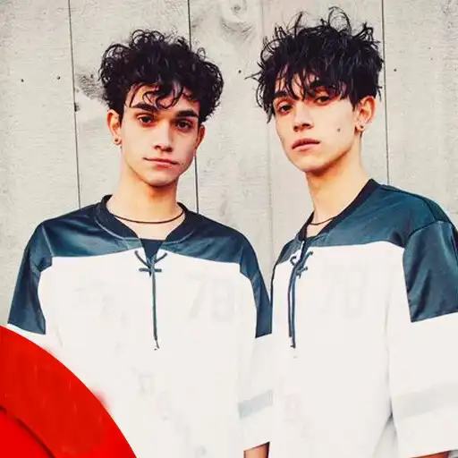 Play Lucas And Marcus Wallpapers APK