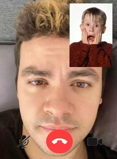 Play Luccas Neto call me: Fake Call Pro as an online game Luccas Neto call me: Fake Call Pro with UptoPlay