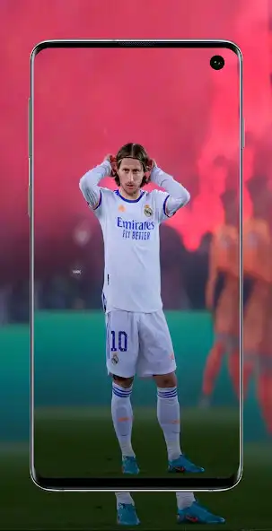 Play luka modric  and enjoy luka modric with UptoPlay