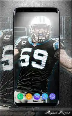 Play Luke Kuechly Wallpaper