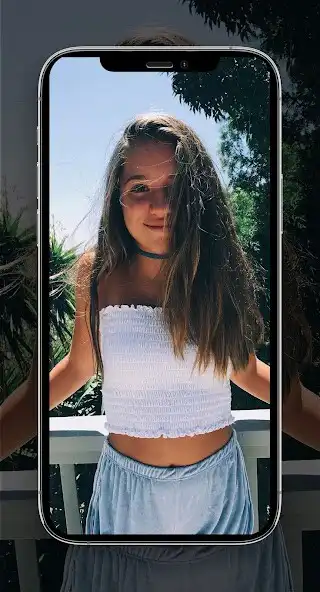 Play Mackenzie Ziegler Wallpapers as an online game Mackenzie Ziegler Wallpapers with UptoPlay