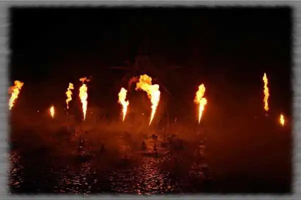 Play Magic Flames Wallpaper