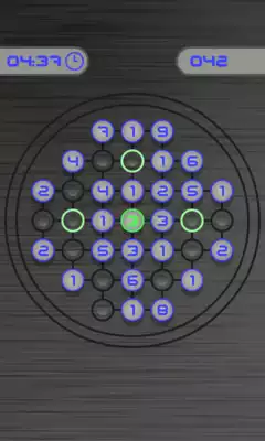 Play Marble Solitaire Free