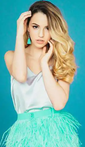 Play Maryana Ro selfie photo editor  and enjoy Maryana Ro selfie photo editor with UptoPlay