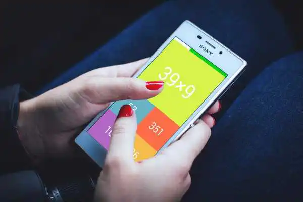 Play Maths Game-Calculate Fast