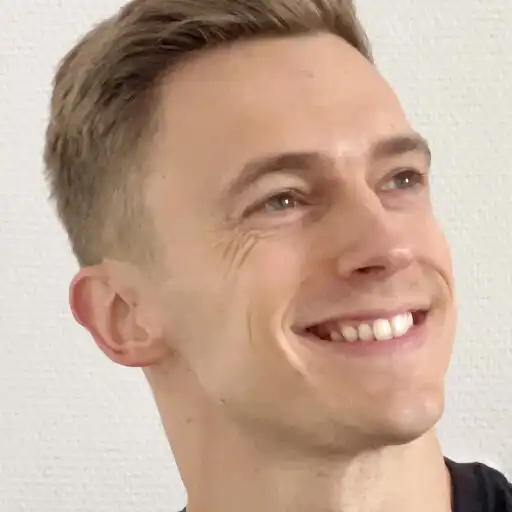 Play Matthew Burton Simulator APK