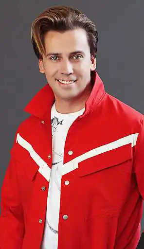 Play Maxim Galkin selfie photo editor  and enjoy Maxim Galkin selfie photo editor with UptoPlay