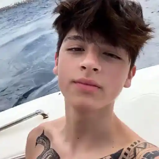 Play Max valenzuela chat fans APK Play Max valenzuela chat fans APK