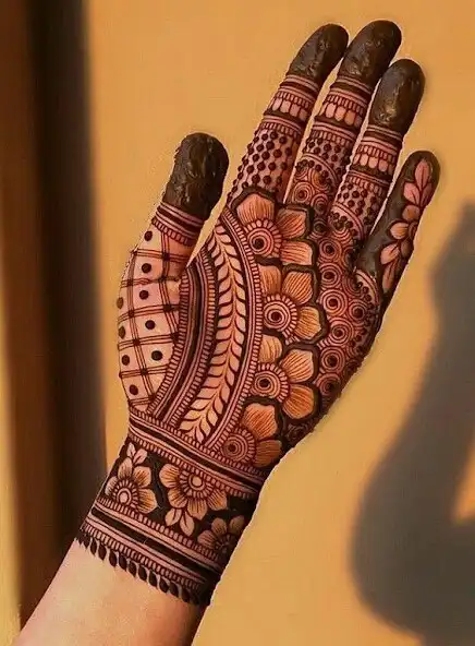 Play Mehndi Design 2022 Latest as an online game Mehndi Design 2022 Latest with UptoPlay