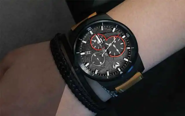 Play military watch face