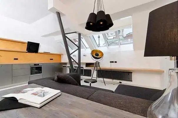 Play minimalist interior design 2018