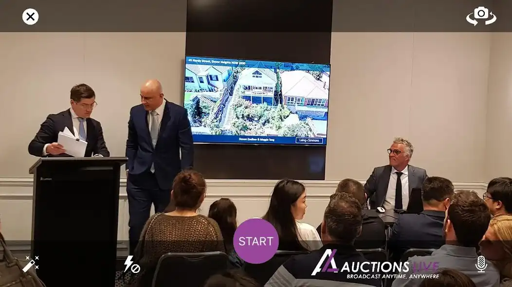 Play Mobile Console AUCTIONS LIVE as an online game Mobile Console AUCTIONS LIVE with UptoPlay