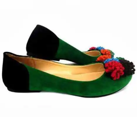 Play Model Beautiful Shoes