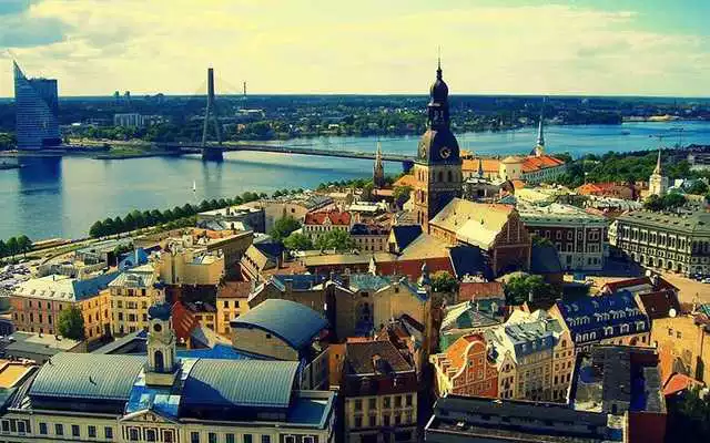 Play Modern Cities Puzzle