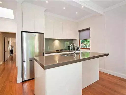 Play Modern Kitchen Designs