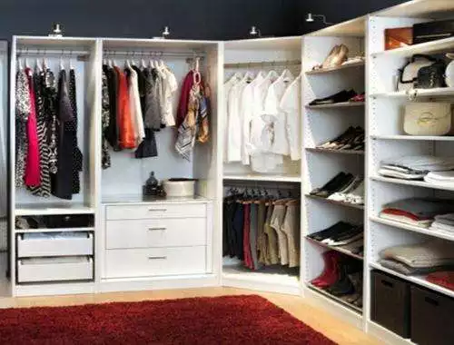 Play Modern Wardrobe Designs