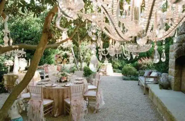 Play Modern Wedding Decoration Ideas