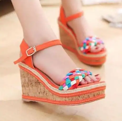 Play Modern Wedges Designs as an online game Modern Wedges Designs with UptoPlay