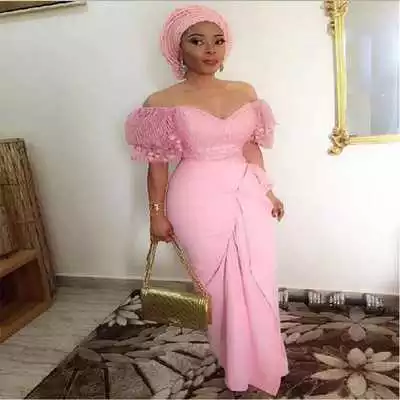 Play Monotone Aso-Ebi Styles. Play Monotone Aso-Ebi Styles.