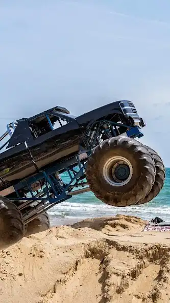 Play Monster Truck Wallpaper  and enjoy Monster Truck Wallpaper with UptoPlay