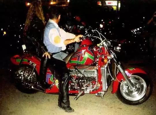 Play Motorcycle Rally Wallpapers