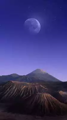 Play Mountain Live Wallpaper
