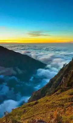 Play Mount Rinjani Wallpapers