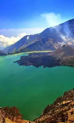 Play Mount Rinjani Wallpapers