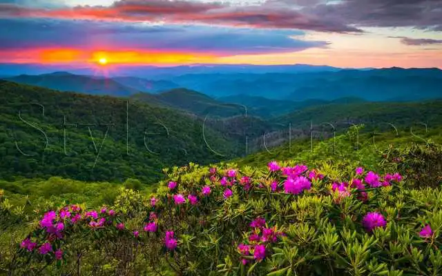 Play Natural Mountains Puzzle