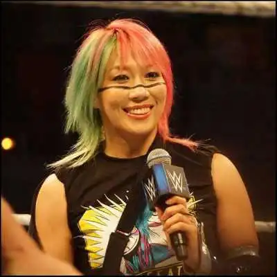 Play New Asuka wwe HD Wallpaper