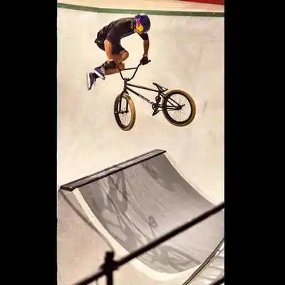 Play New BMX Wallpaper HD