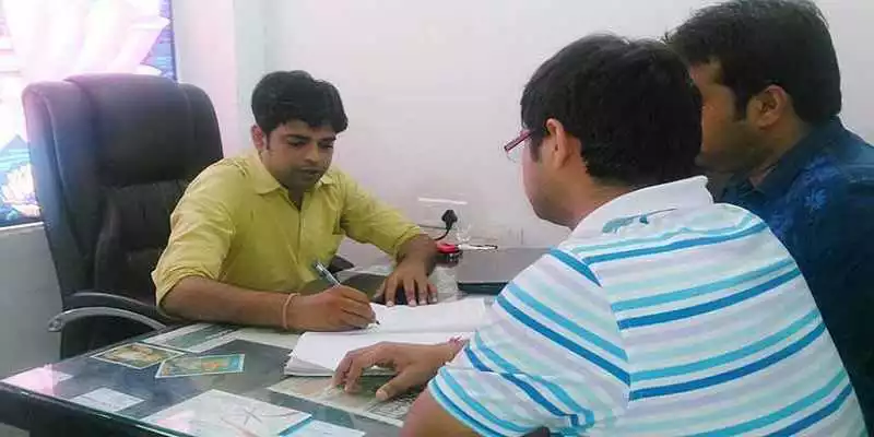 Play New Dastak Play New Dastak