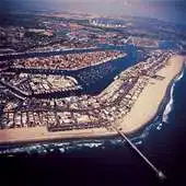 Free play online Newport Beach Home Search App APK