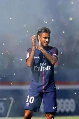 Play Neymar JR Wallpaper  Lock Screen