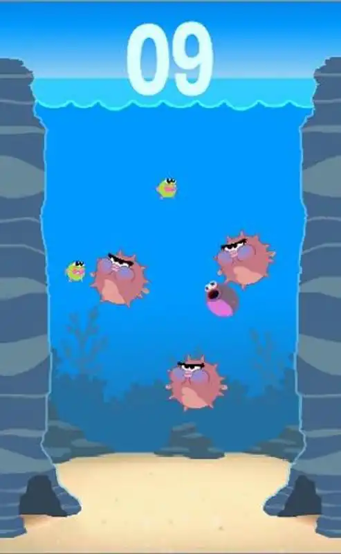 Play Nom Nom Fish