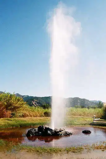 Play Old Faithful Wallpapers  and enjoy Old Faithful Wallpapers with UptoPlay