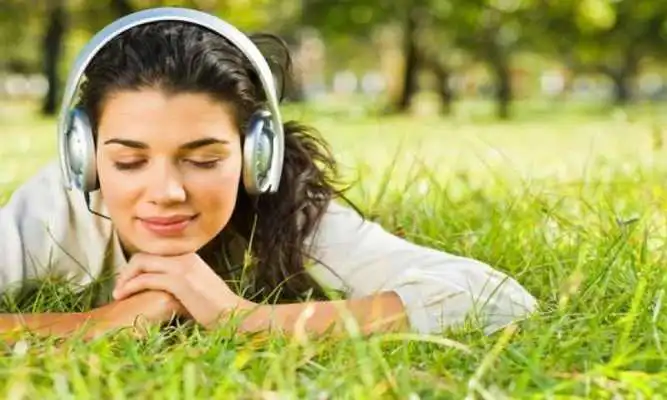 Play Old Hindi Songs