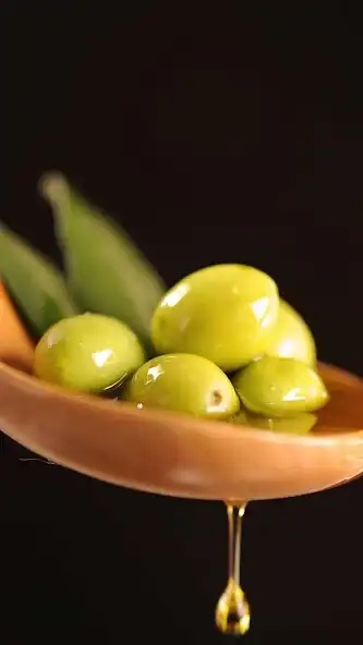 Play Olive Wallpaper as an online game Olive Wallpaper with UptoPlay