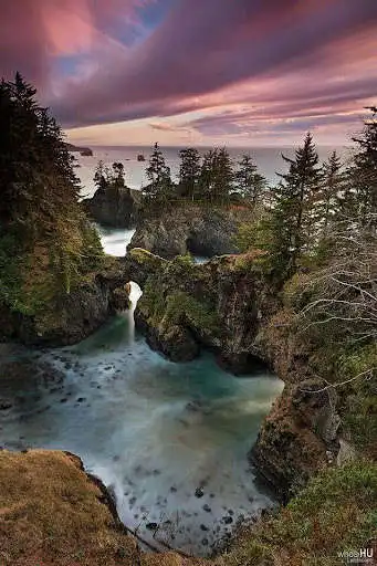 Play Oregon Wallpaper HD  and enjoy Oregon Wallpaper HD with UptoPlay